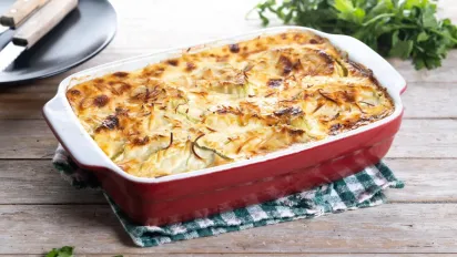 Проста капустяна запіканка з фаршем, яка замінить голубці - фото