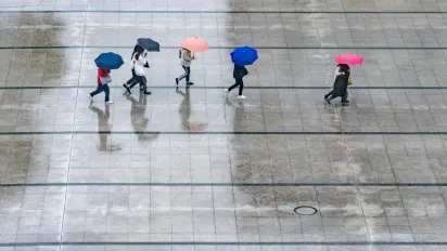 Сьогодні на південь і схід України прийдуть довгоочікувані дощі: прогноз погоди - фото
