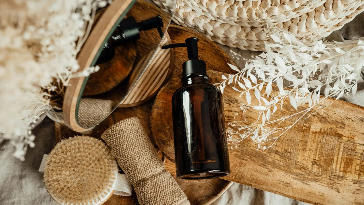 Що приховують пляшечки в готельних душах: коли «безплатно» небезпечно 