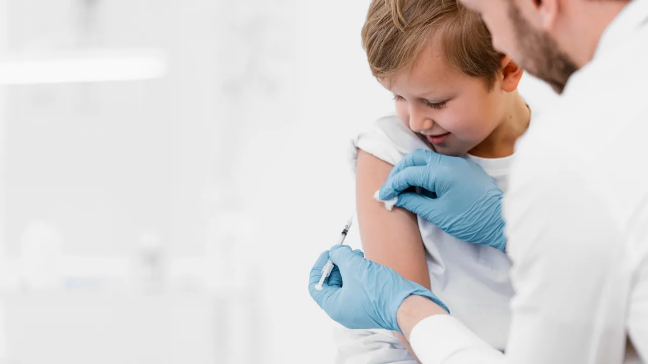З 2026 року в Україні змінюють обов’язкові щеплення для дітей: новий календар вакцинації 