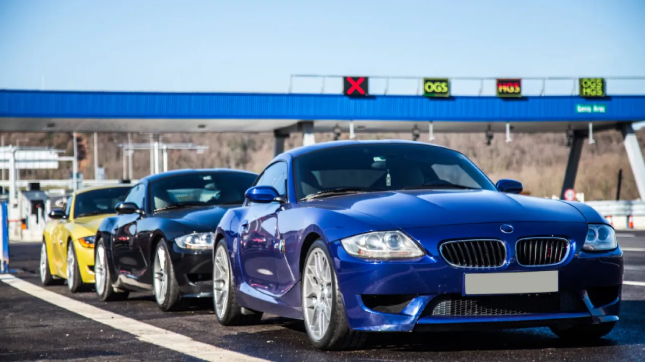 Нові правила продажу авто в Україні: що змінилося після постанови і що треба знати 