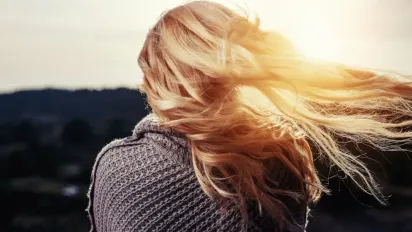 Народні повір’я про волосся: як наші бабусі пов’язували зачіску з долею та захистом - фото