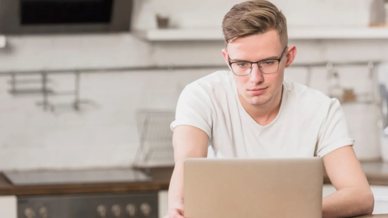 Робота як дохід, а не сенс життя: революція зумерів на ринку праці 