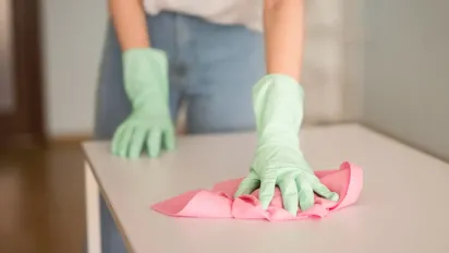 Як прибрати запах бабусиних шаф з квартири: ефективні поради - фото