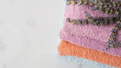 Як зробити рушники м’якими та пухнастими: простий готельний секрет - фото