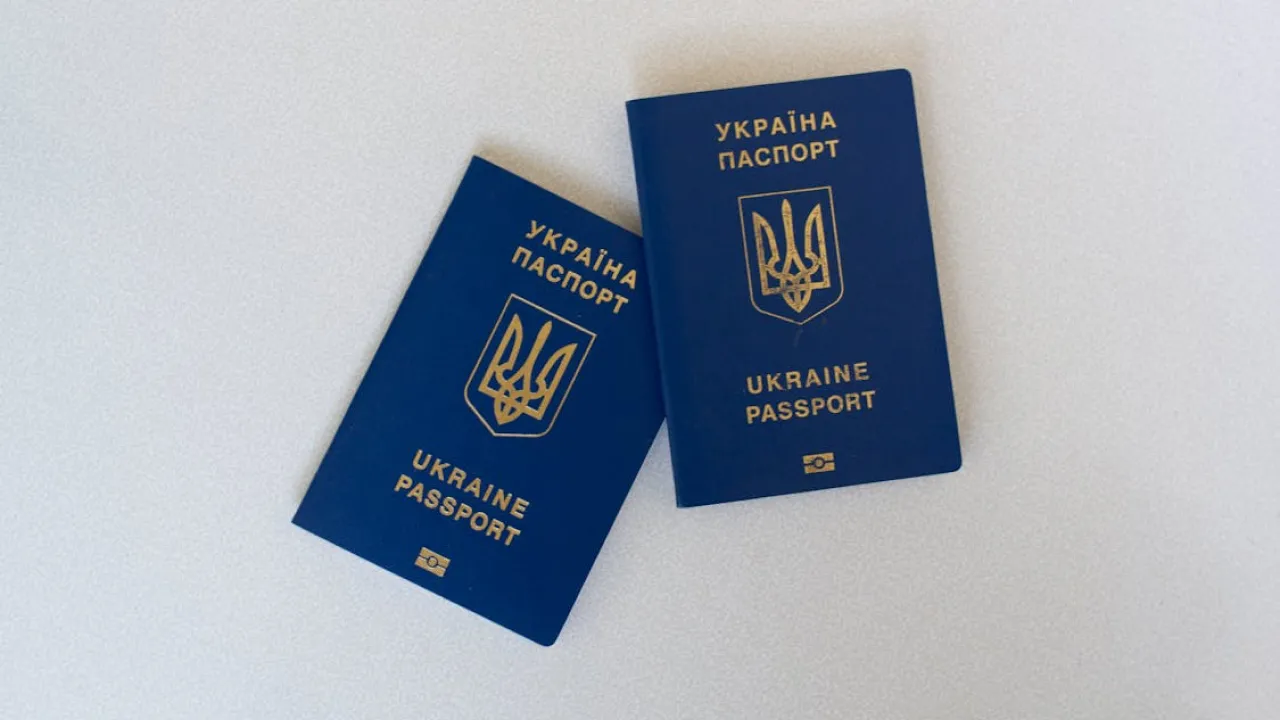 Чоловіки до 22 років: чи можна легально повернутися після незаконного виїзду 