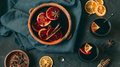 Домашній глінтвейн: класика, біле вино та безалкогольний варіант - фото