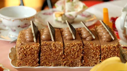 Як перестати їсти цукор: 7 симптомів надмірного споживання та практичні поради - фото