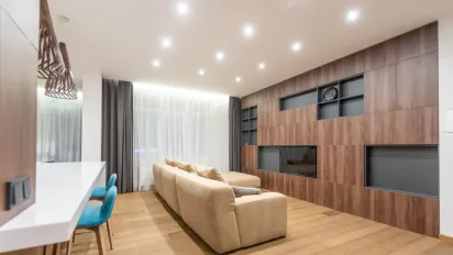 Дерев’яна підлога засяє знову: прості кроки правильного догляду - фото