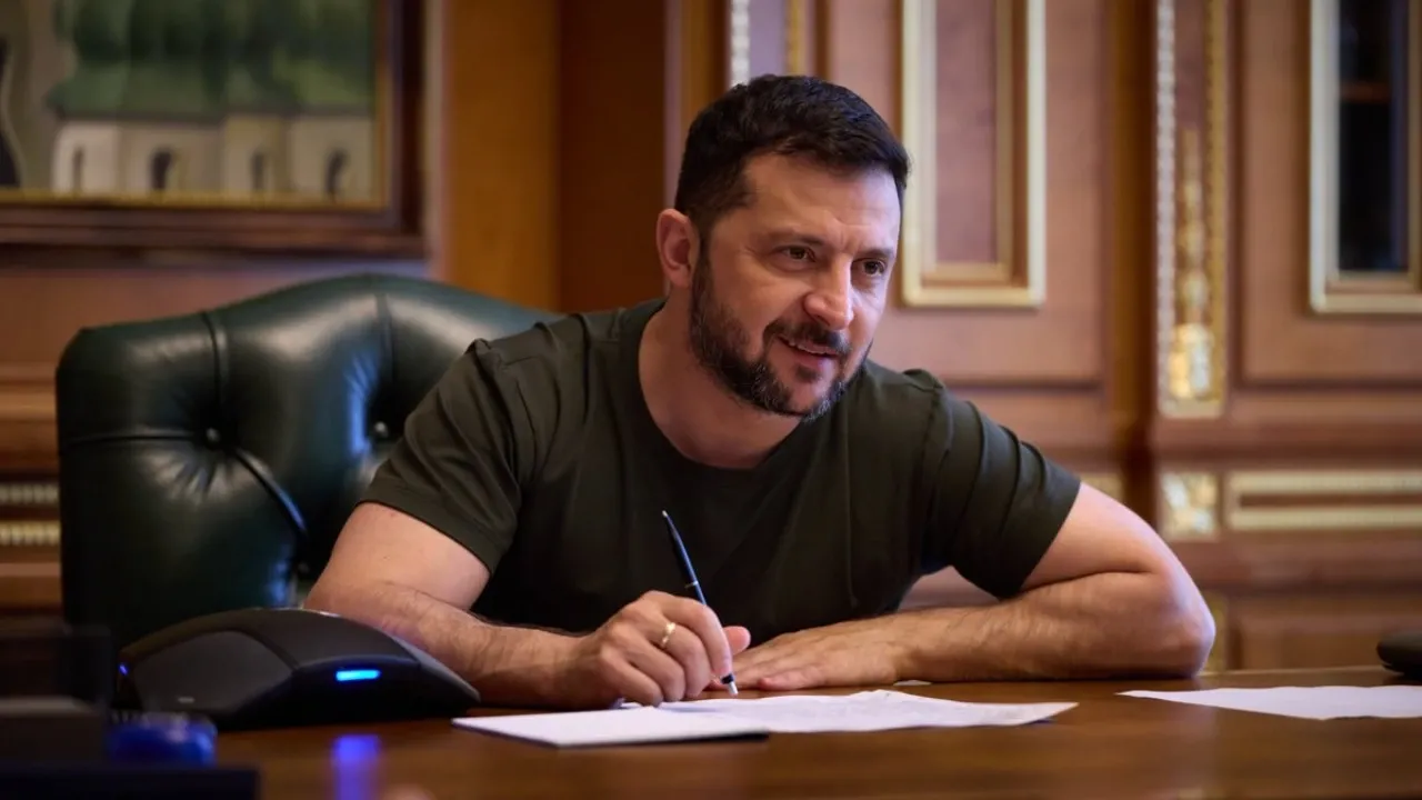 Зеленський підписав закон про професійну освіту: що зміниться для студентів і коледжів 