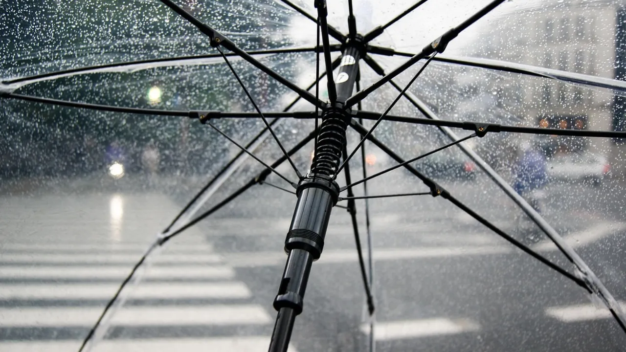 Україну накриють дощі та похолодання: прогноз погоди на 12 вересня 