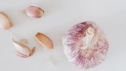 Після яких культур не варто садити озимий часник: поради городникам - фото