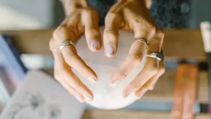 Ці 3 знаки Зодіаку незабаром залишать позаду всі життєві труднощі - фото