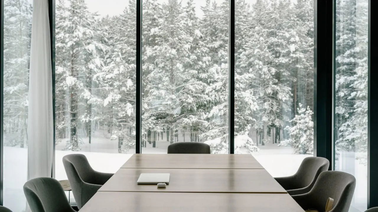 Прозорі вікна без хімії: секрет бабусь, який справді працює 