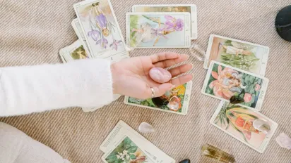 Гороскоп на 17 вересня 2025 року за картами Таро для всіх знаків Зодіаку - фото