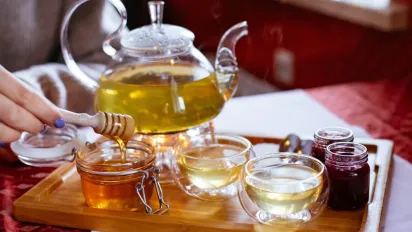 Шість ознак, що це підробка, а не справжній мед  - фото