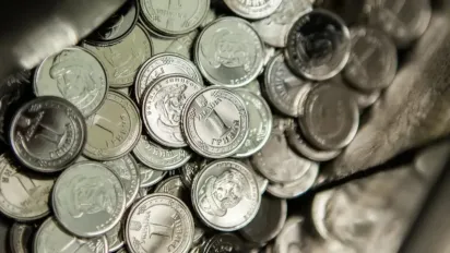 Нацбанк знімає з обігу ще одну монету: який номінал і причина - фото