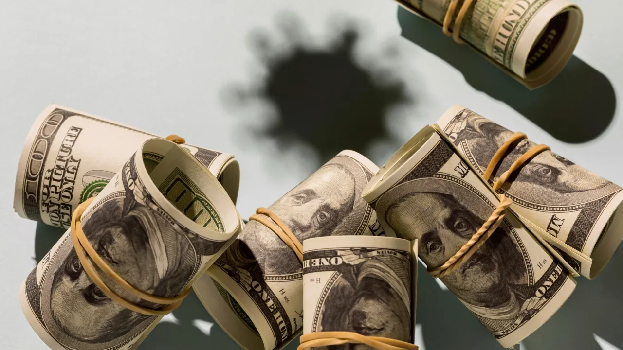 Гроші потечуть рікою: три знаки Зодіаку чекає несподіваний дохід 
