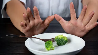 Втрата апетиту: чому ви перестаєте хотіти їсти та що робити - фото