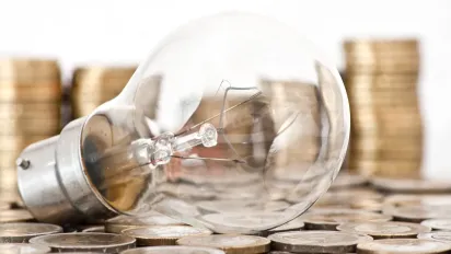 Рівненщина у лідерах: тарифи на світло зростають найбільше — скільки платитимемо - фото