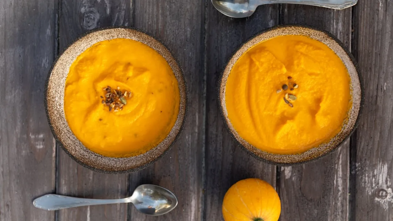 Спробуйте найкращі осінні крем-супи: 7 рецептів для тепла й смаку 