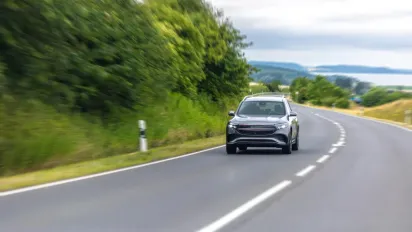 Названо швидкість, на якій автомобіль витрачає найменше пального - фото