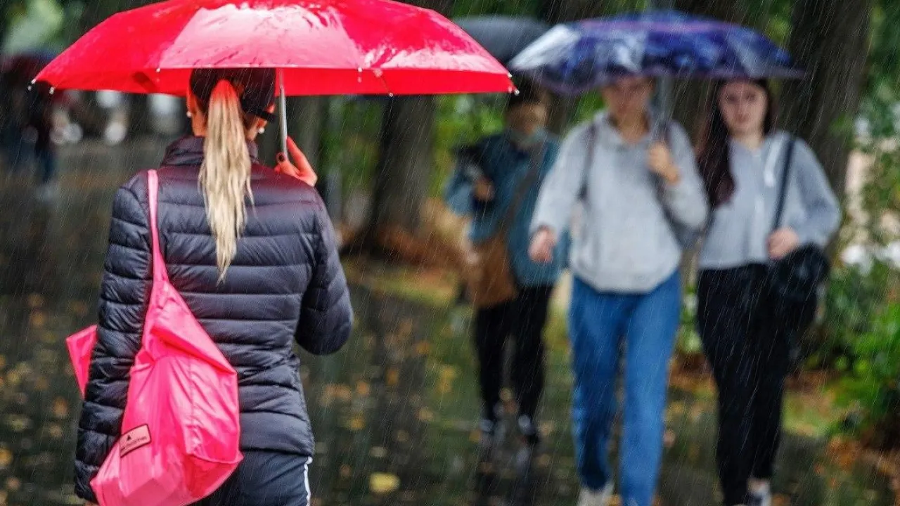 24 вересня погода зіпсується: в Україну увірветься холодна осінь із дощами 