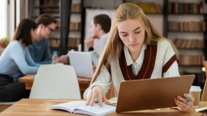 У школах України з’явиться навчальна зброя: рішення Кабміну - фото