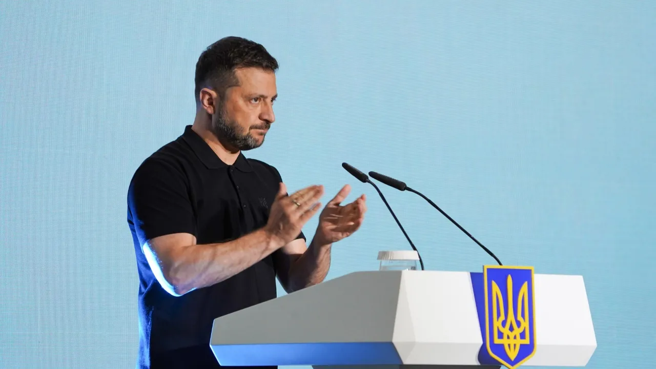 Зеленський назвав умови проведення виборів в Україні під час війни 