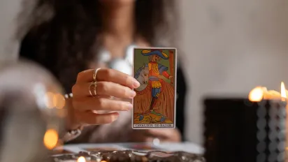 Гороскоп на 25 вересня 2025 року за картами Таро для всіх знаків Зодіаку - фото