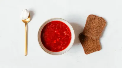 Тепло й економно: 5 бюджетних українських страв для осіннього меню - фото