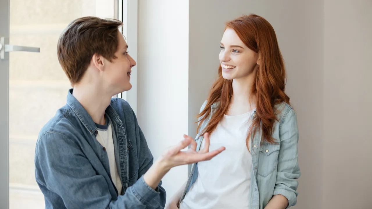 Експерти назвали 8 фраз, які роблять українську мову "дешевою" 