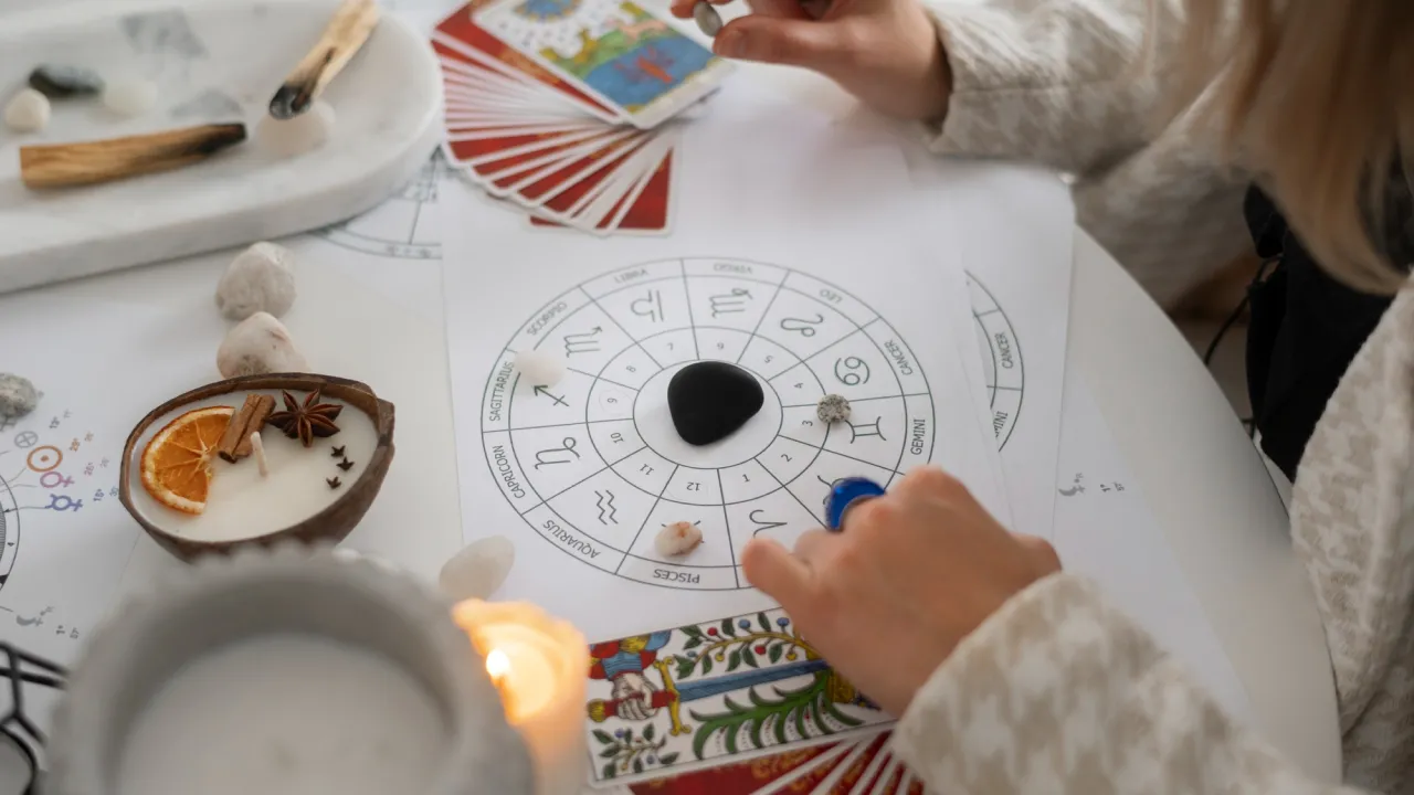 Шість китайських знаків Зодіаку, яким 25 вересня світить велика любов і удача 