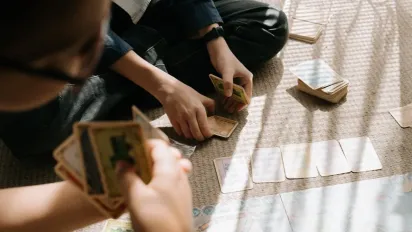 Гороскоп на 3 жовтня 2025 року за картами Таро для всіх знаків Зодіаку - фото