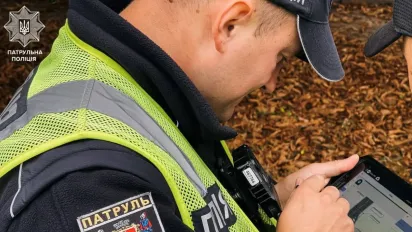 З паперу в планшет: що змінює цифрове оформлення ДТП для водіїв - фото