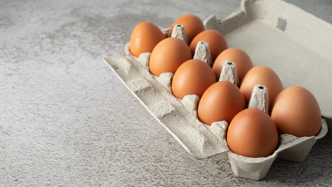 Яйця стрімко дорожчають: скільки тепер коштує десяток у супермаркетах 