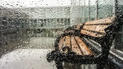 Знадобляться шапки й парасолі: синоптикиня попередила українців про негоду 9 жовтня - фото