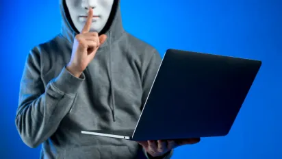 Шахрайство: у Viber поширюють фейкове повідомлення про виплату «Пакунок школяра» - фото