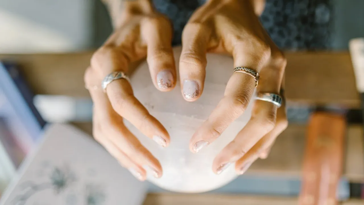 Гороскоп на 11 жовтня 2025 року для всіх знаків Зодіаку 