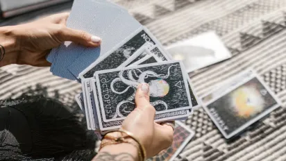 Ці 4 знаки Зодіаку незабаром проживуть свій зоряний час: кому посміхнеться доля  - фото