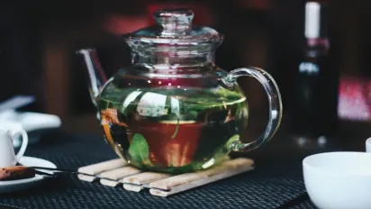 Лікарі в захваті: звичайний чай, який діє краще за ліки - фото