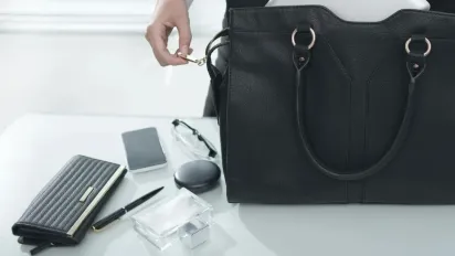 Ароматный дресс-код: подборка лучших парфюмов для офиса - фото