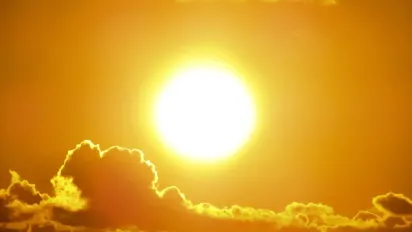 До Землі рухаються одразу чотири сонячні спалахи: фахівці попередили про небезпеку - фото