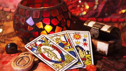 Гороскоп на 17 жовтня 2025 року за картами Таро для всіх знаків Зодіаку - фото