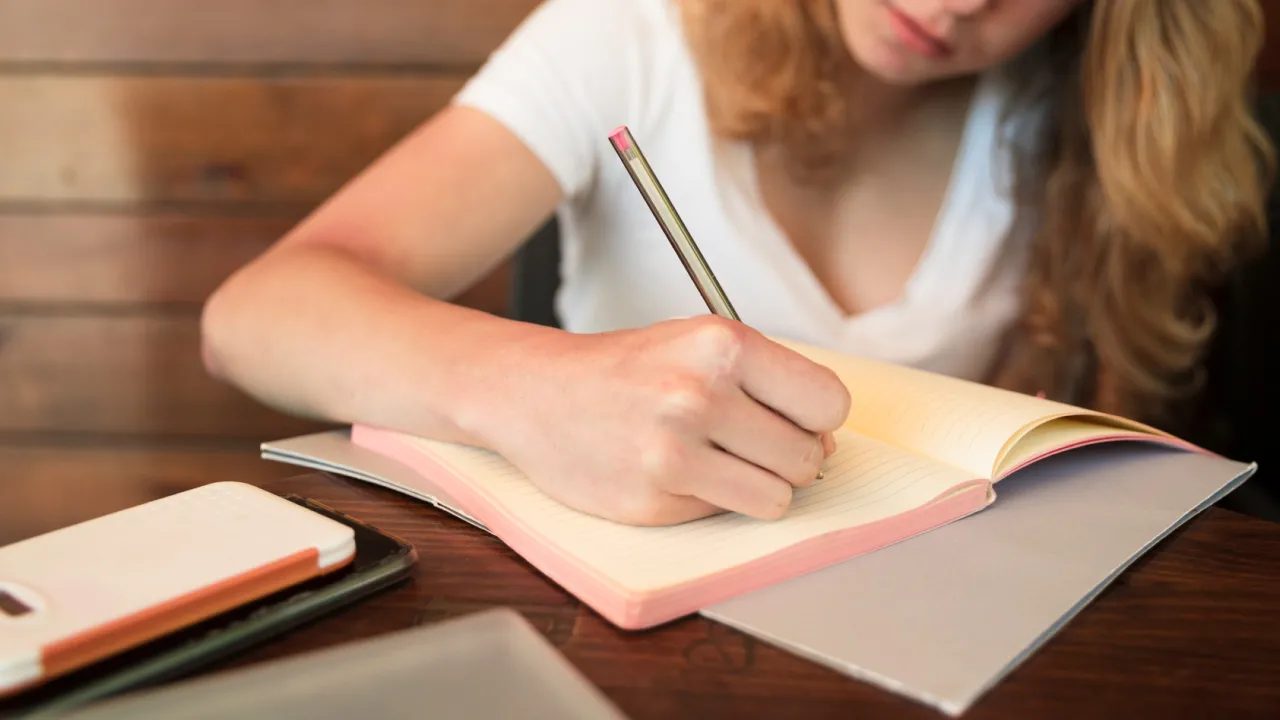 Походження слів "хохол" і "кацап": філологиня пояснює їхній справжній сенс 