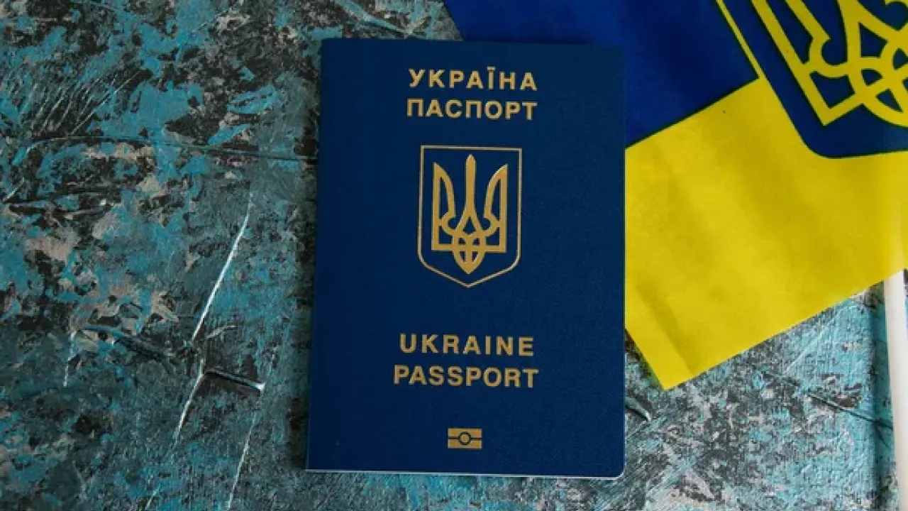 Українцям доведеться заплатити 1 000 доларів, щоб продовжити перебування у США 