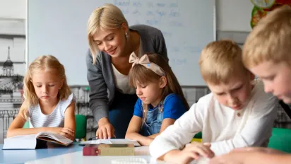 Вчителі отримають +50%: Верховна Рада підтримала підвищення зарплат у 2026 році - фото