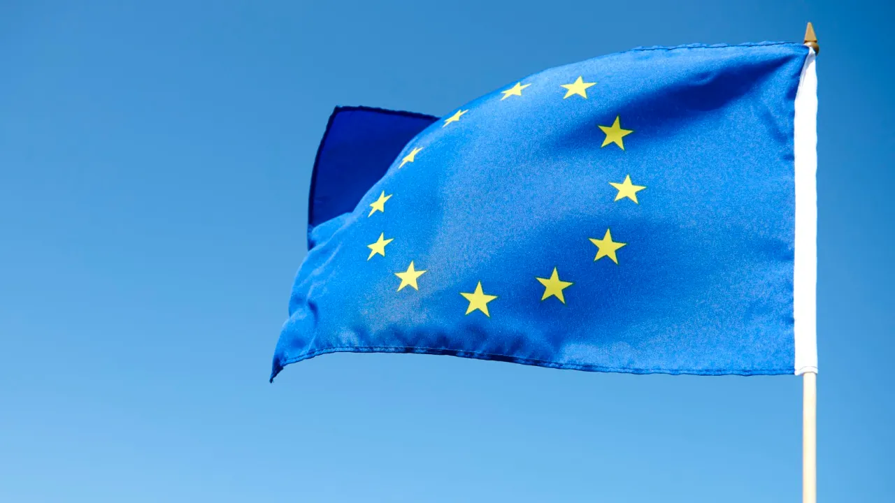 ЄС ухвалив 19-й пакет санкцій проти росії: нові заходи спрямовані на скорочення доходів кремля 