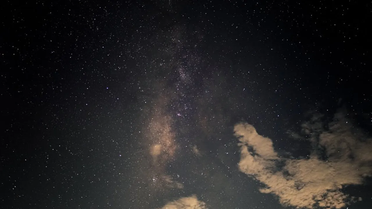 Ці 3 знаки Зодіаку ось-ось відчують потужний підйом: хто вони 