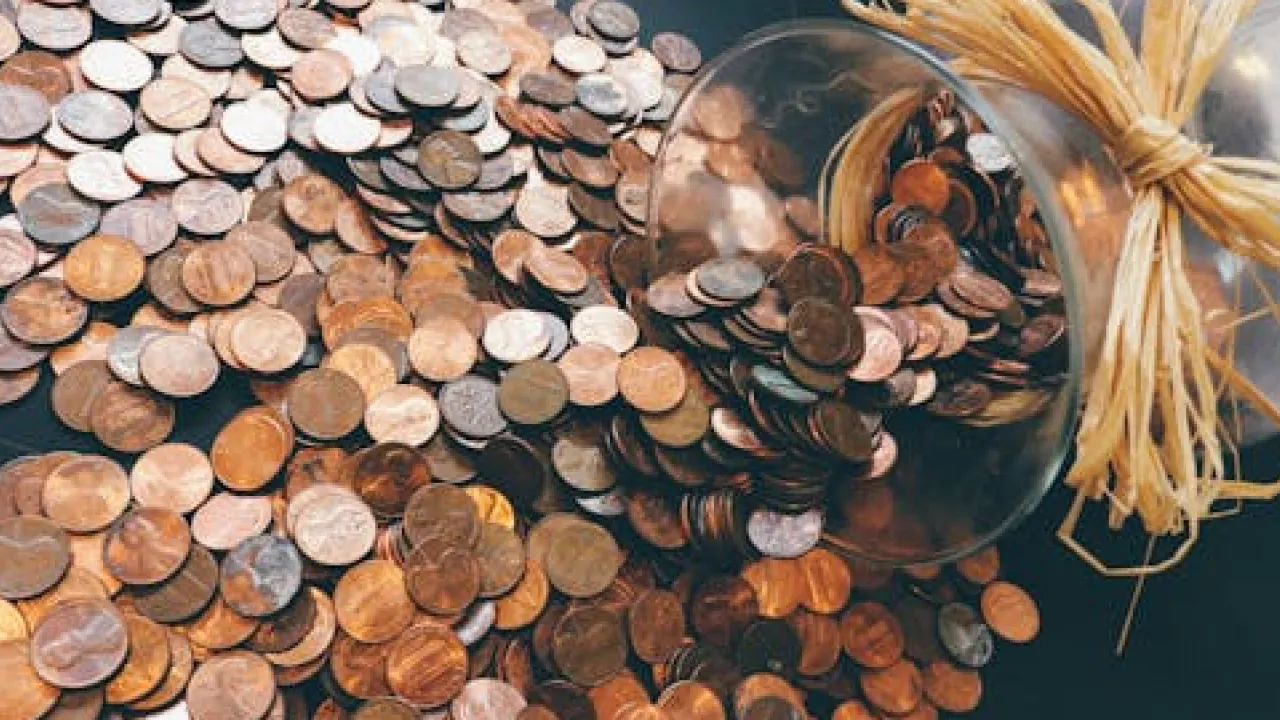 5 слів, які притягують невдачі та бідність: що не варто говорити, якщо хочете достатку 